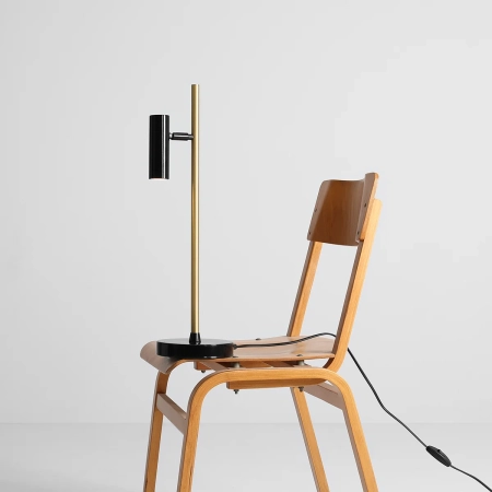 5-trevo-table-male.webp