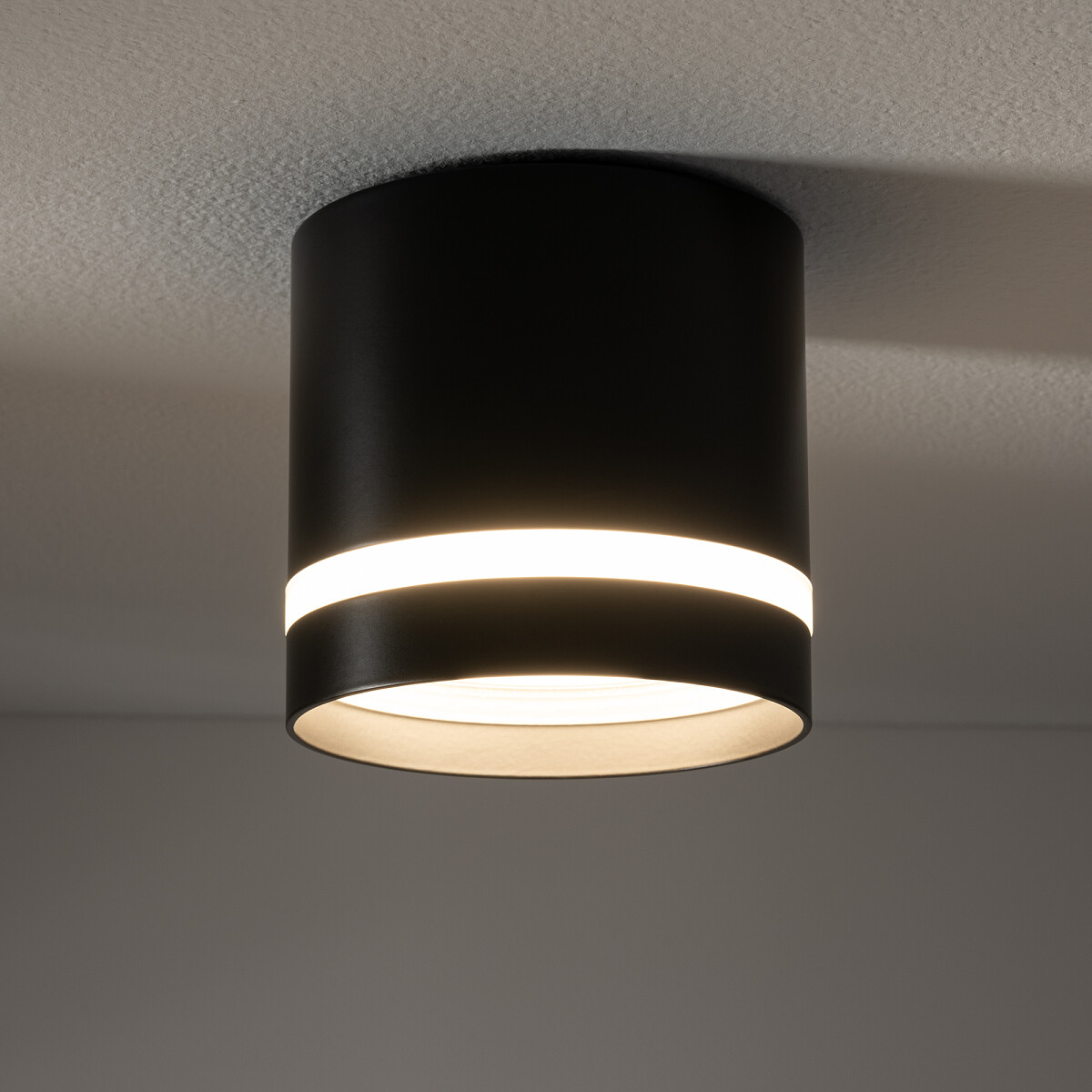 6508160de1596-10480-1.jpg